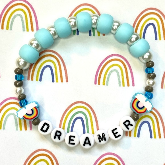 Dreamer Bracelet Pony Beads Clay Rainbows Pearls Beaded Stretch Word Jewelry - Picture 2 of 3